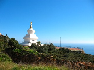 Stupa in Banalmadena, Andalusien, Spanien